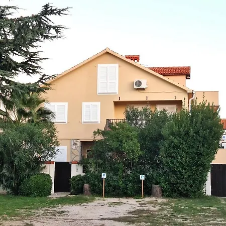 Family-friendly With Swimming Pool Sabunike, Zadar - 20179 Nin