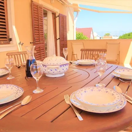 Apartamento Family-friendly With Swimming Pool Sabunike, Zadar - 20179 *