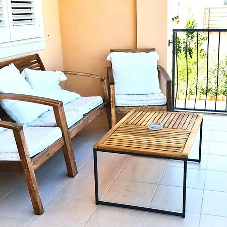 Apartamento Family-friendly With Swimming Pool Sabunike, Zadar - 20179 Nin