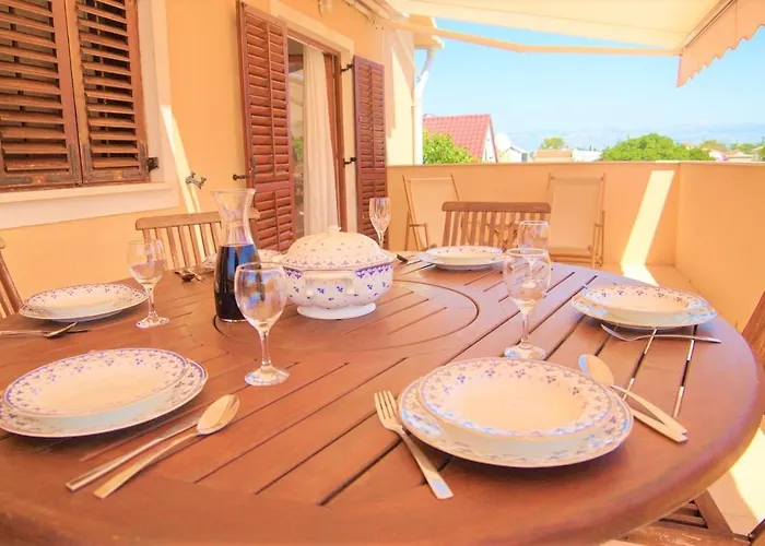 شقة Family-friendly With Swimming Pool Sabunike, Zadar - 20179 *