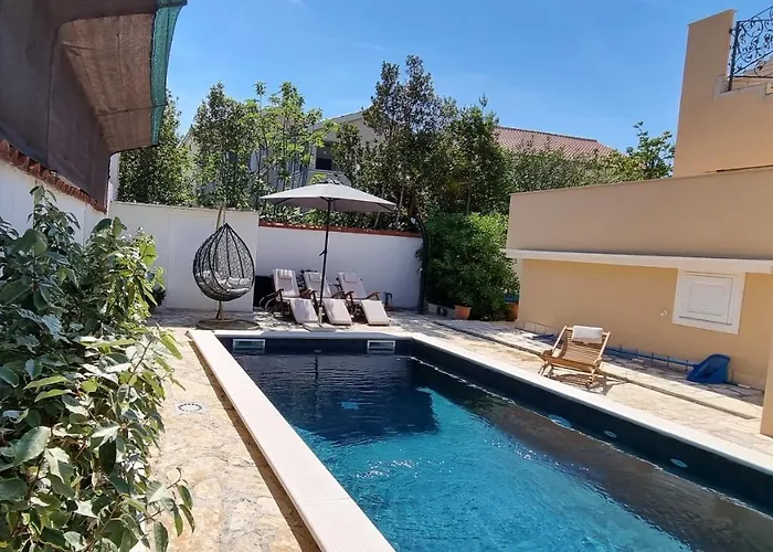 Family-friendly With Swimming Pool Sabunike, Zadar - 20179 شقة نين
