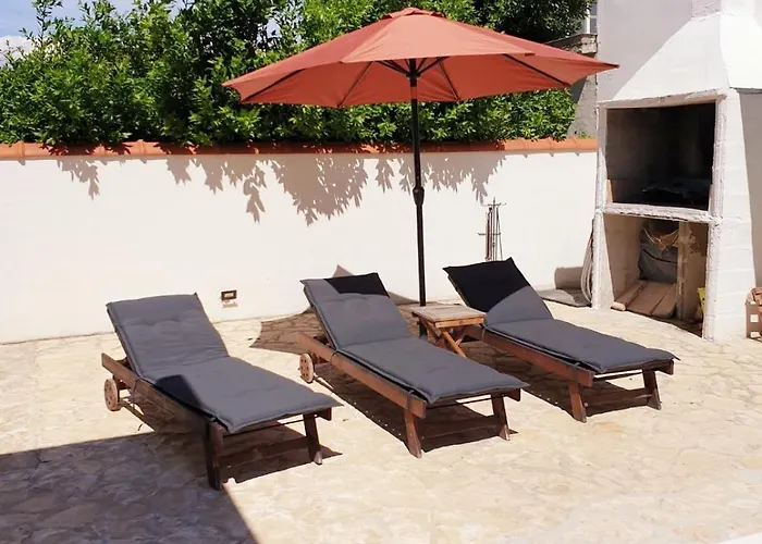 Family-friendly With Swimming Pool Sabunike, Zadar - 20179 نين